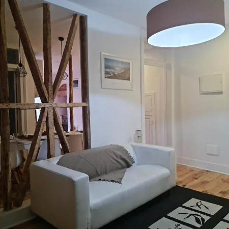 Apartment Principe Real 49 *